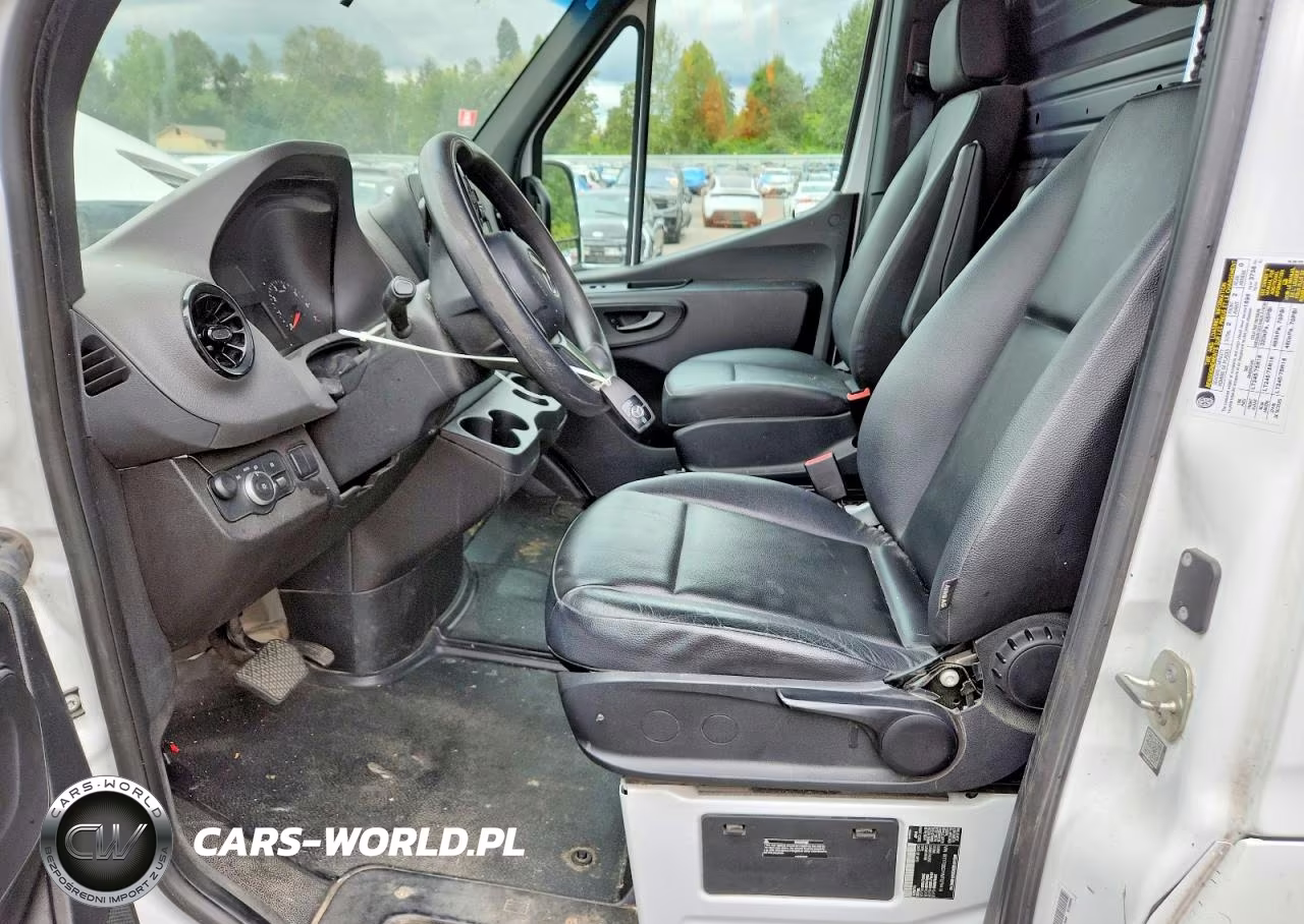 2021 Mercedes-Benz Sprinter 1500 Delivery Van VIN:W1Y70BGY9MT079416 - 7