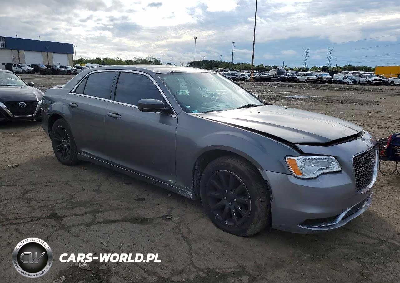 2012 Chrysler 300 S VIN:2C3CCABG8CH289573 - 4