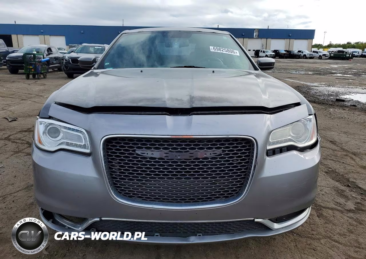 2012 Chrysler 300 S VIN:2C3CCABG8CH289573 - 5