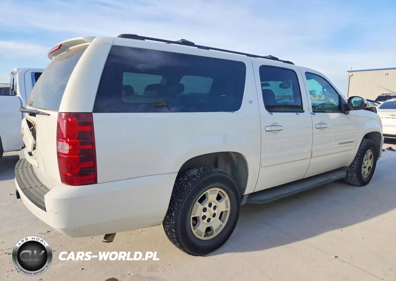 2007 Chevrolet Suburban C1500 VIN:1GNFC160X7J167833 - 3
