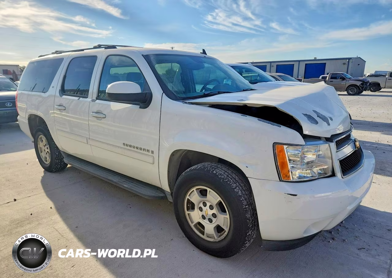 2007 Chevrolet Suburban C1500 VIN:1GNFC160X7J167833 - 4