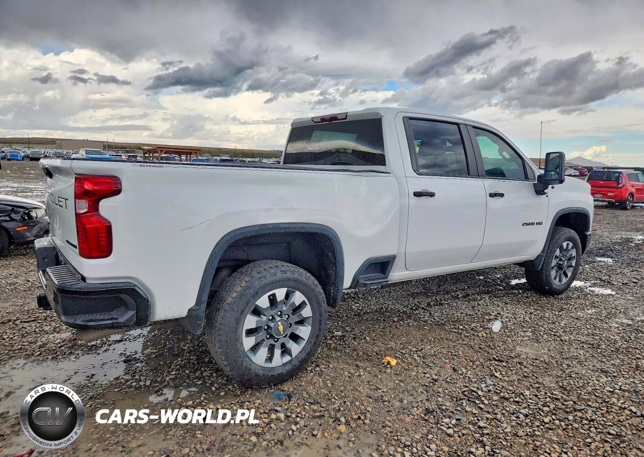 2024 Chevrolet Silverado 2500Hd 4Wd Standard Bed Custom VIN:1GC4YME71RF115644 - 3