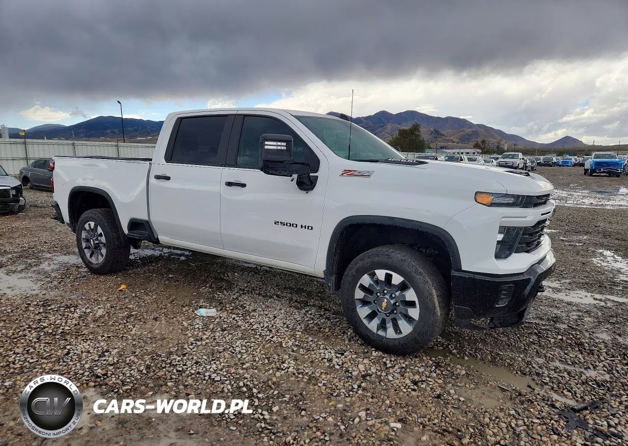 2024 Chevrolet Silverado 2500Hd 4Wd Standard Bed Custom VIN:1GC4YME71RF115644 - 4