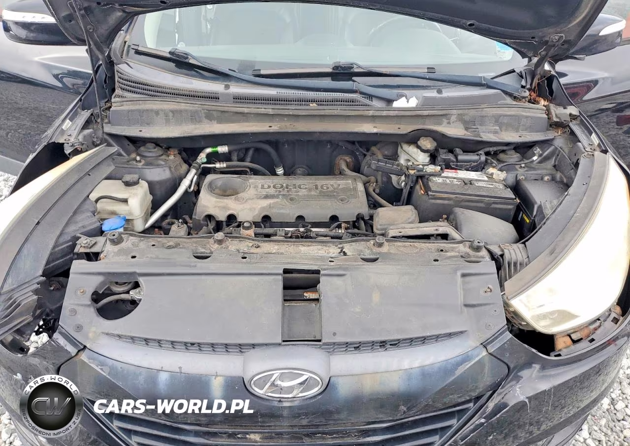 2012 Hyundai Tucson Gls VIN:KM8JU3ACXCU459872 - 12