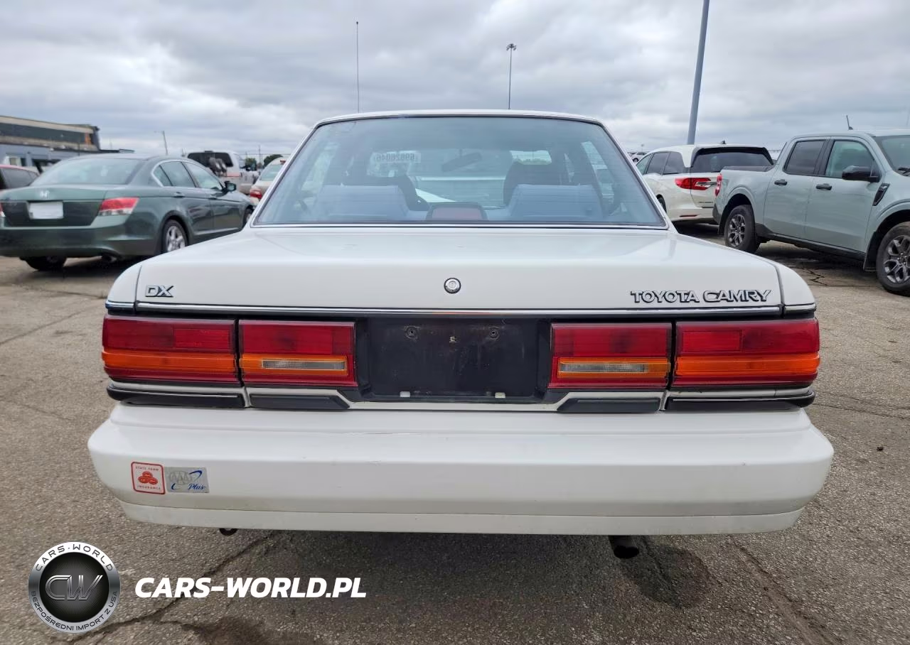 1991 Toyota Camry Deluxe VIN:4T1SV21EXMU316094 - 6
