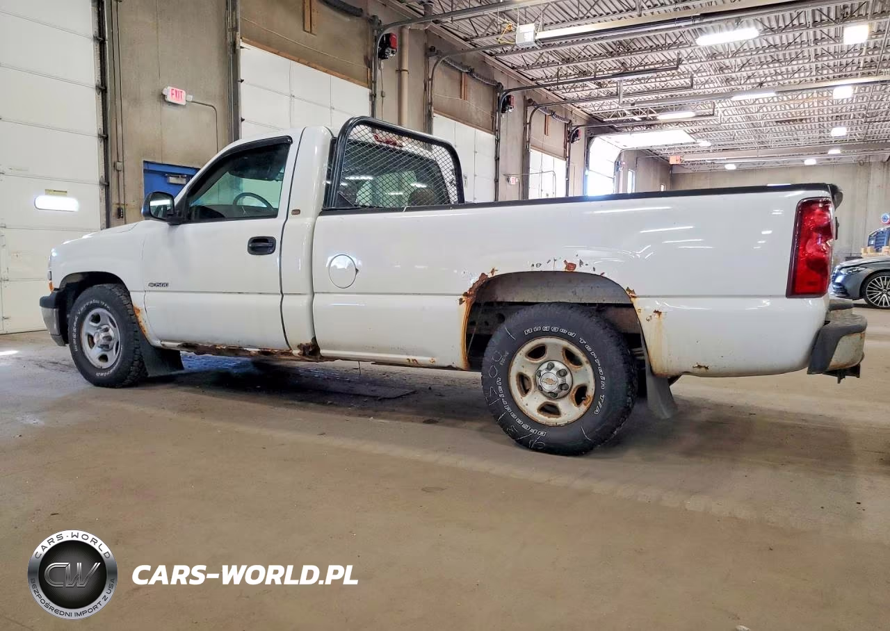 2000 Chevrolet Silverado C1500 VIN:1GCEC14W8YE208580 - 2