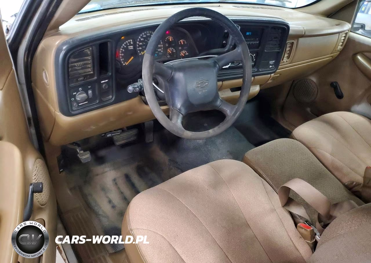 2000 Chevrolet Silverado C1500 VIN:1GCEC14W8YE208580 - 8