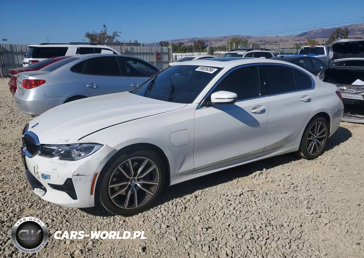 2021 BMW 330E VIN:3MW5P7J0XM8B65846 - 1