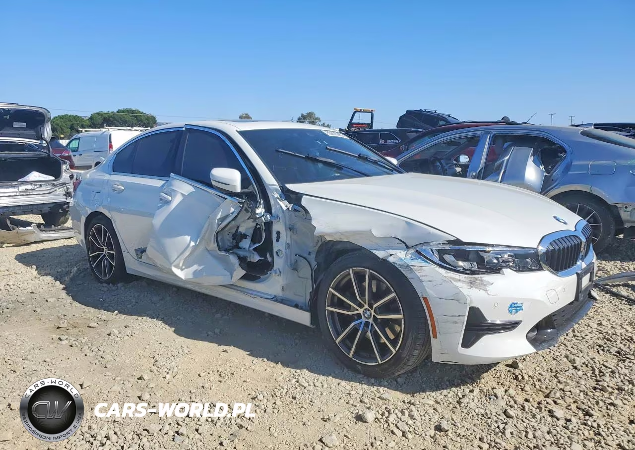 2021 BMW 330E VIN:3MW5P7J0XM8B65846 - 4