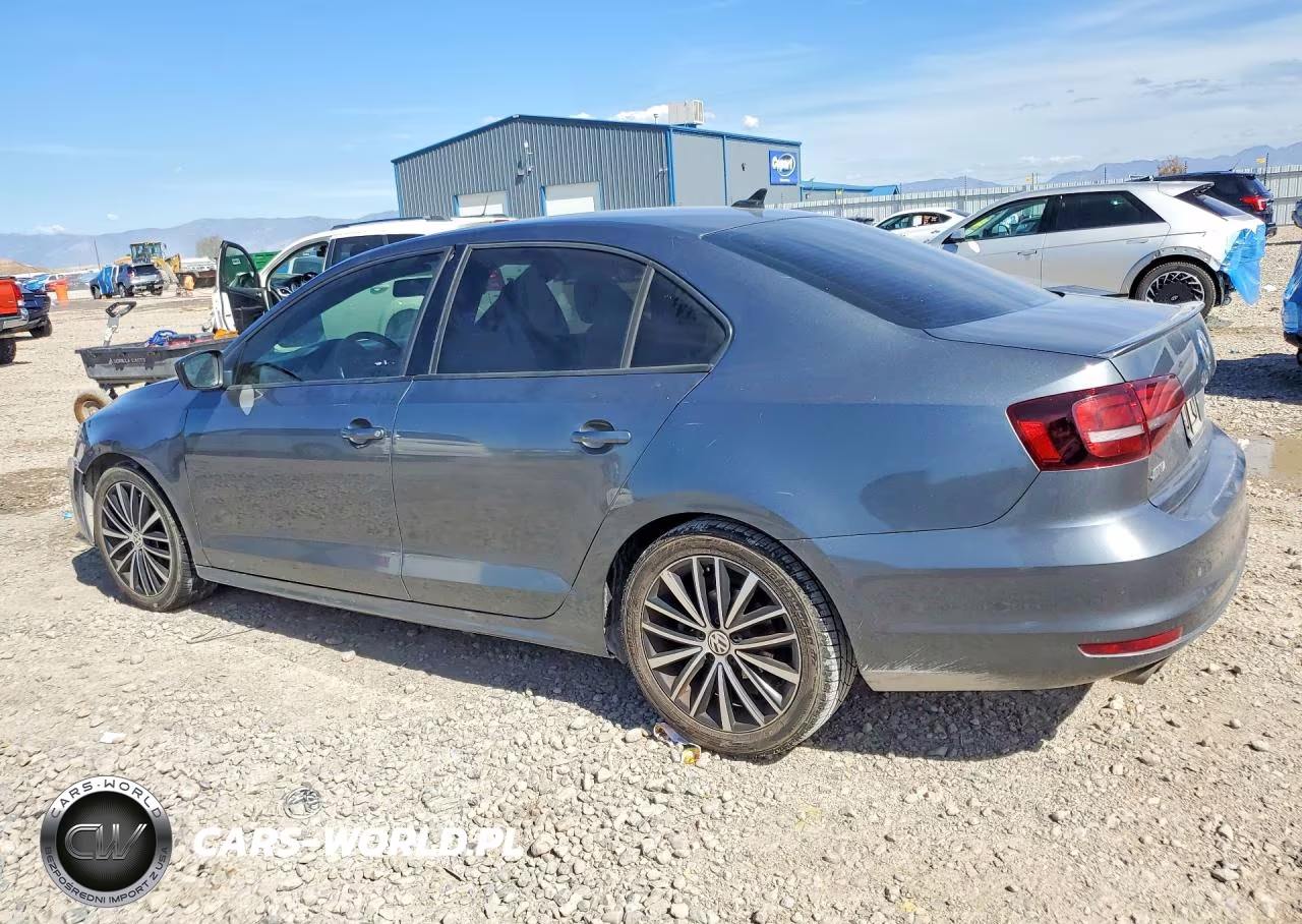 2016 Volkswagen Jetta Sport VIN:3VWD17AJ2GM295802 - 2
