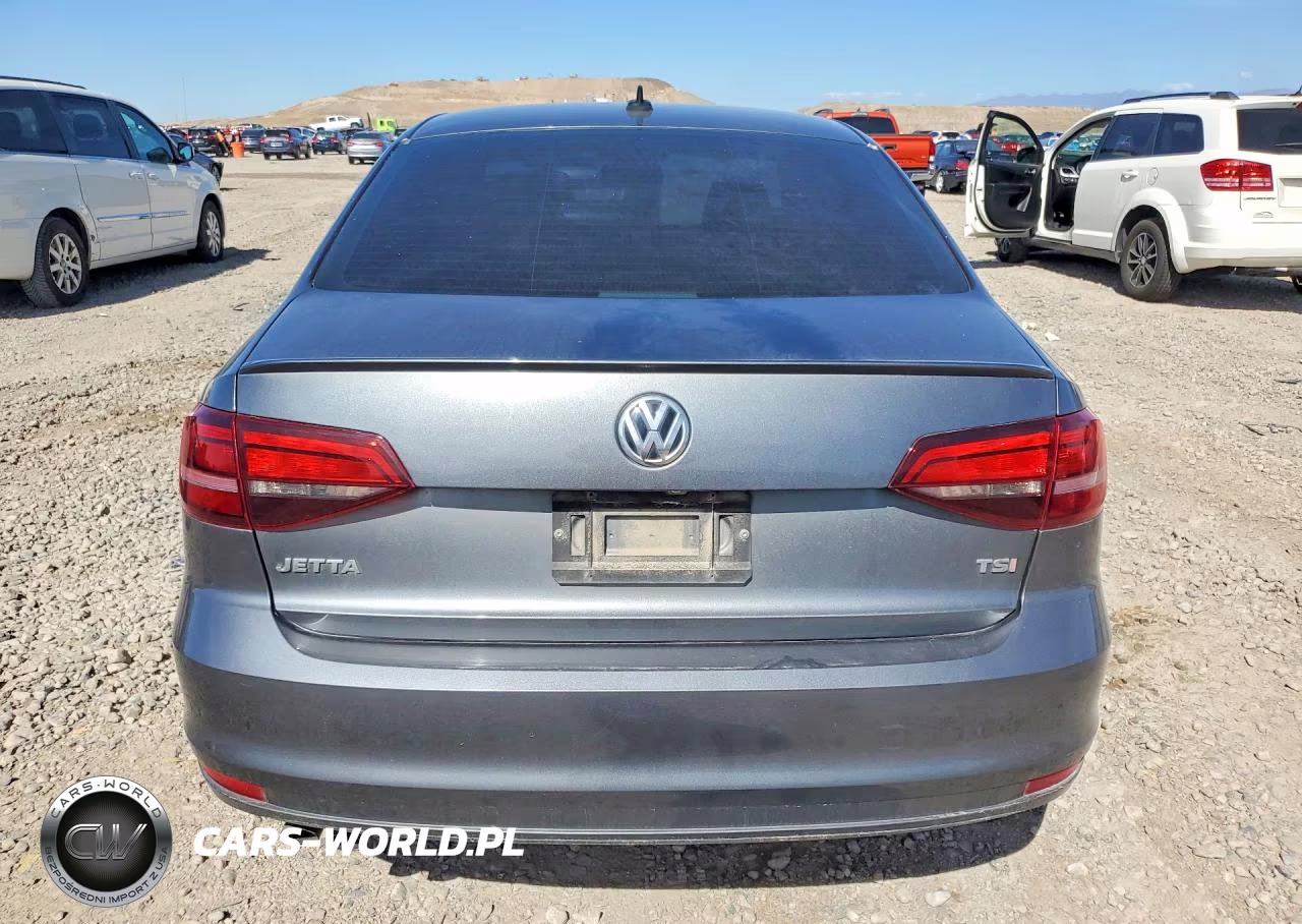 2016 Volkswagen Jetta Sport VIN:3VWD17AJ2GM295802 - 6