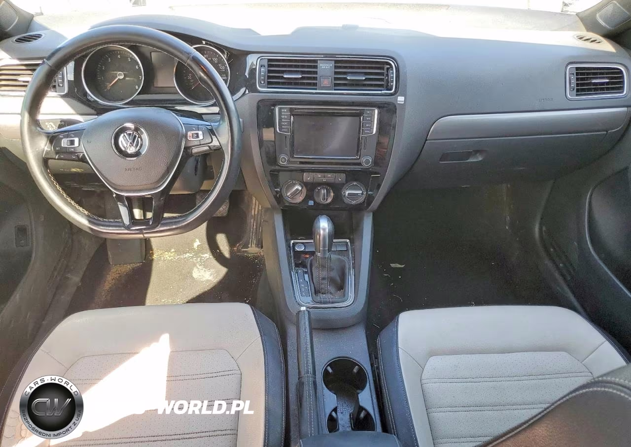 2016 Volkswagen Jetta Sport VIN:3VWD17AJ2GM295802 - 8