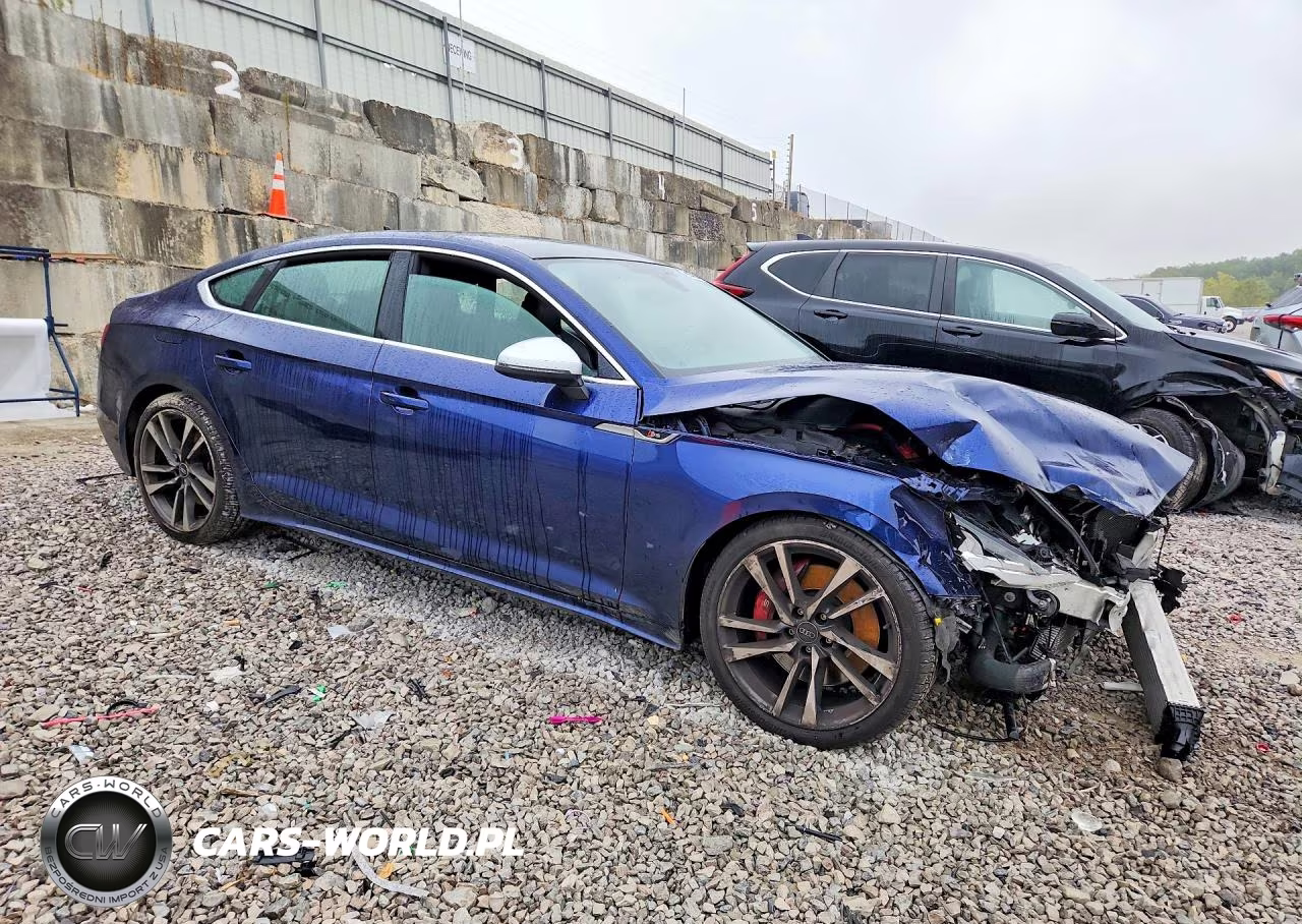2021 Audi S5 Premium Plus VIN:WAUC4CF54MA050953 - 4