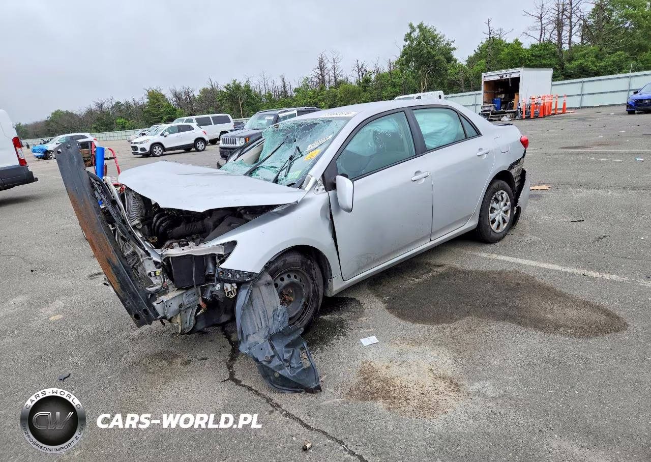 2011 Toyota Corolla Le – zdjęcie 1 z 24