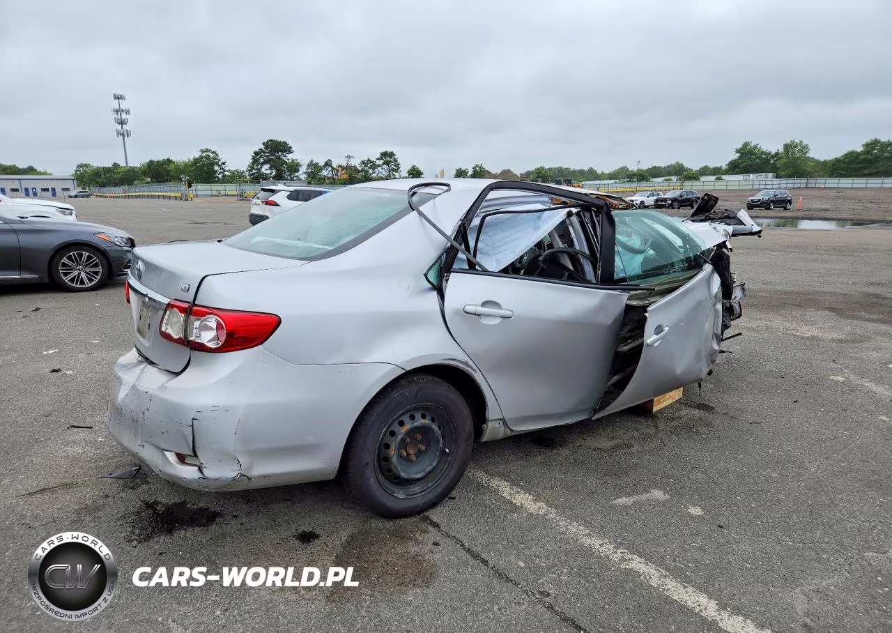 2011 Toyota Corolla Le VIN:2T1BU4EE4BC589121 - 5
