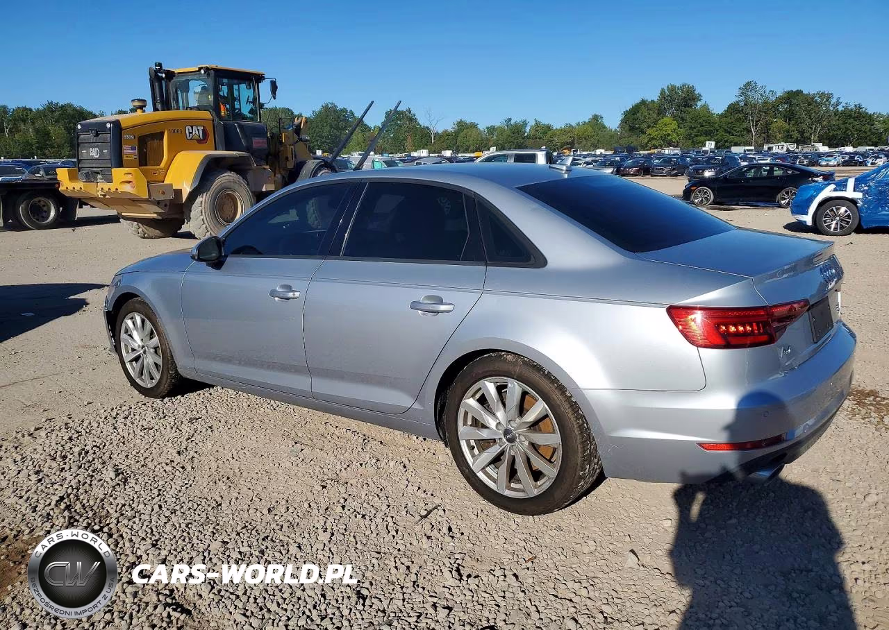 2017 Audi A4 Premium VIN:WAUANAF47HN004774 - 2