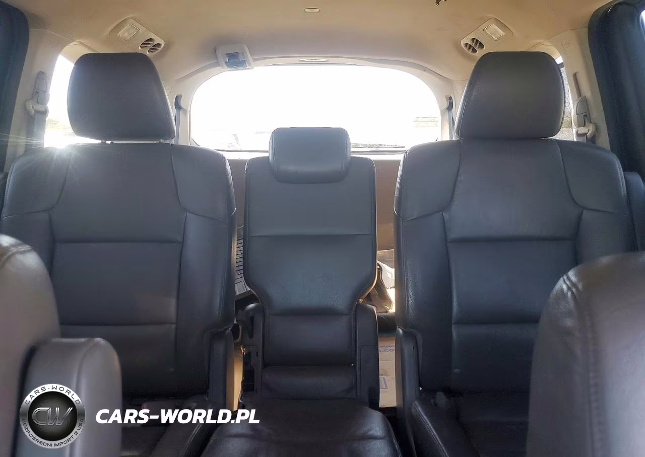 2013 Honda Odyssey Touring VIN:5FNRL5H95DB015177 - 10