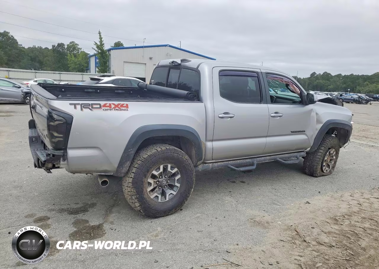 2016 Toyota Tacoma Trd Off-Road VIN:5TFCZ5AN4GX005990 - 3