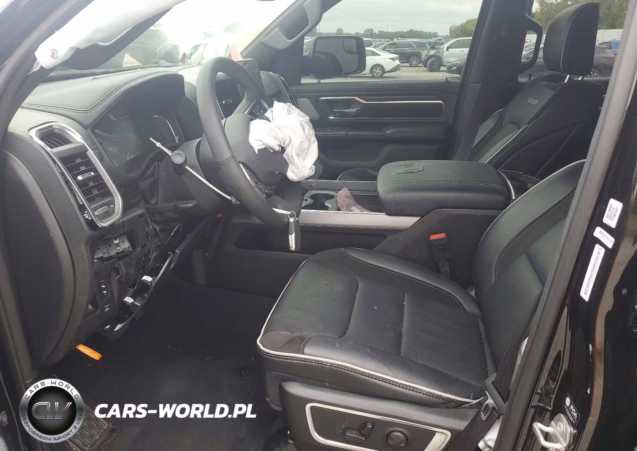 2026 Ram 1500 Laramie VIN:1C6SRFJP5TN394803 - 7