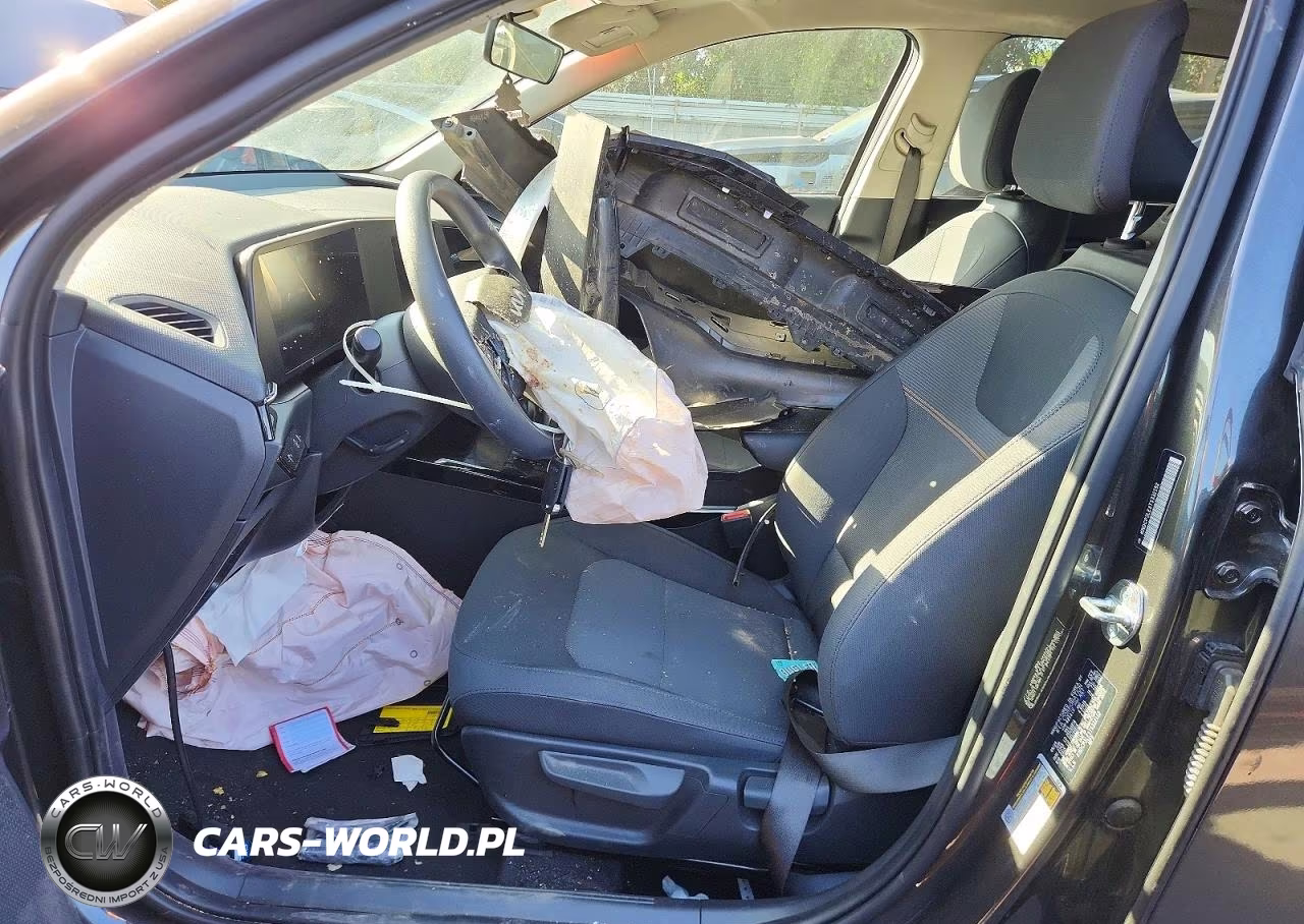 2026 Kia Niro Lx VIN:KNDCP3LE3T5332152 - 7