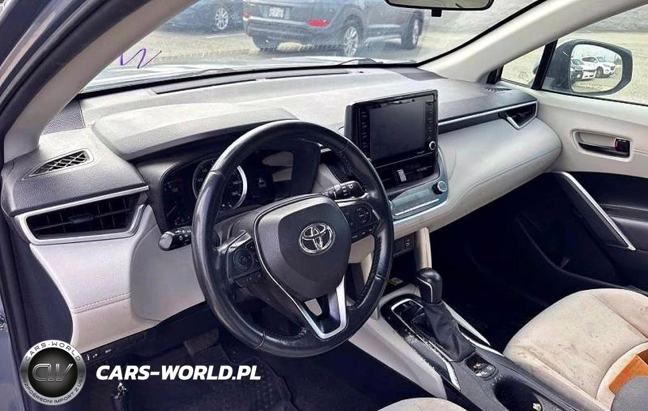 2022 Toyota Corolla Cross Le VIN:7MUBAABG7NV026241 - 4