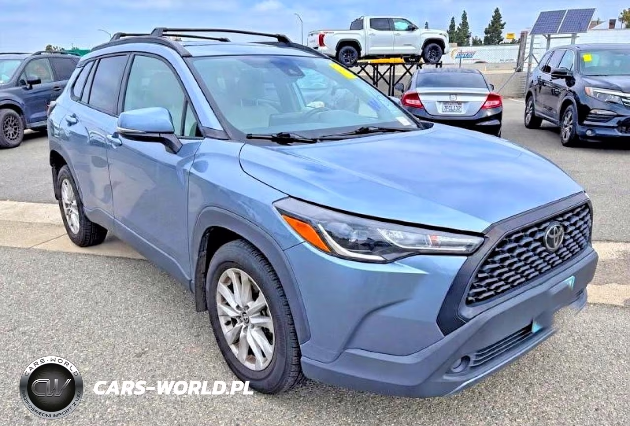 2022 Toyota Corolla Cross Le VIN:7MUBAABG7NV026241 - 9