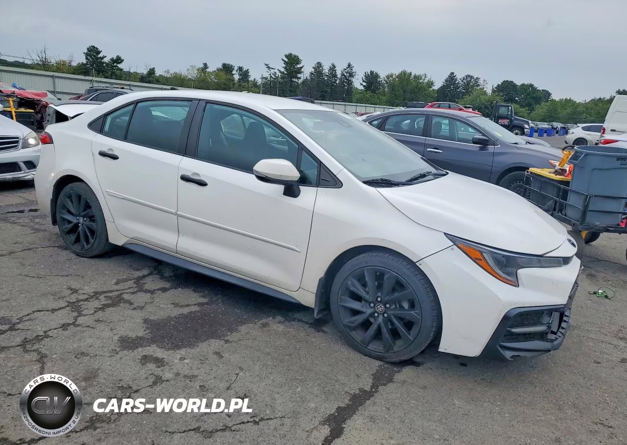 2021 Toyota Corolla Se Nightshade Edition VIN:5YFS4MCEXMP073318 - 4