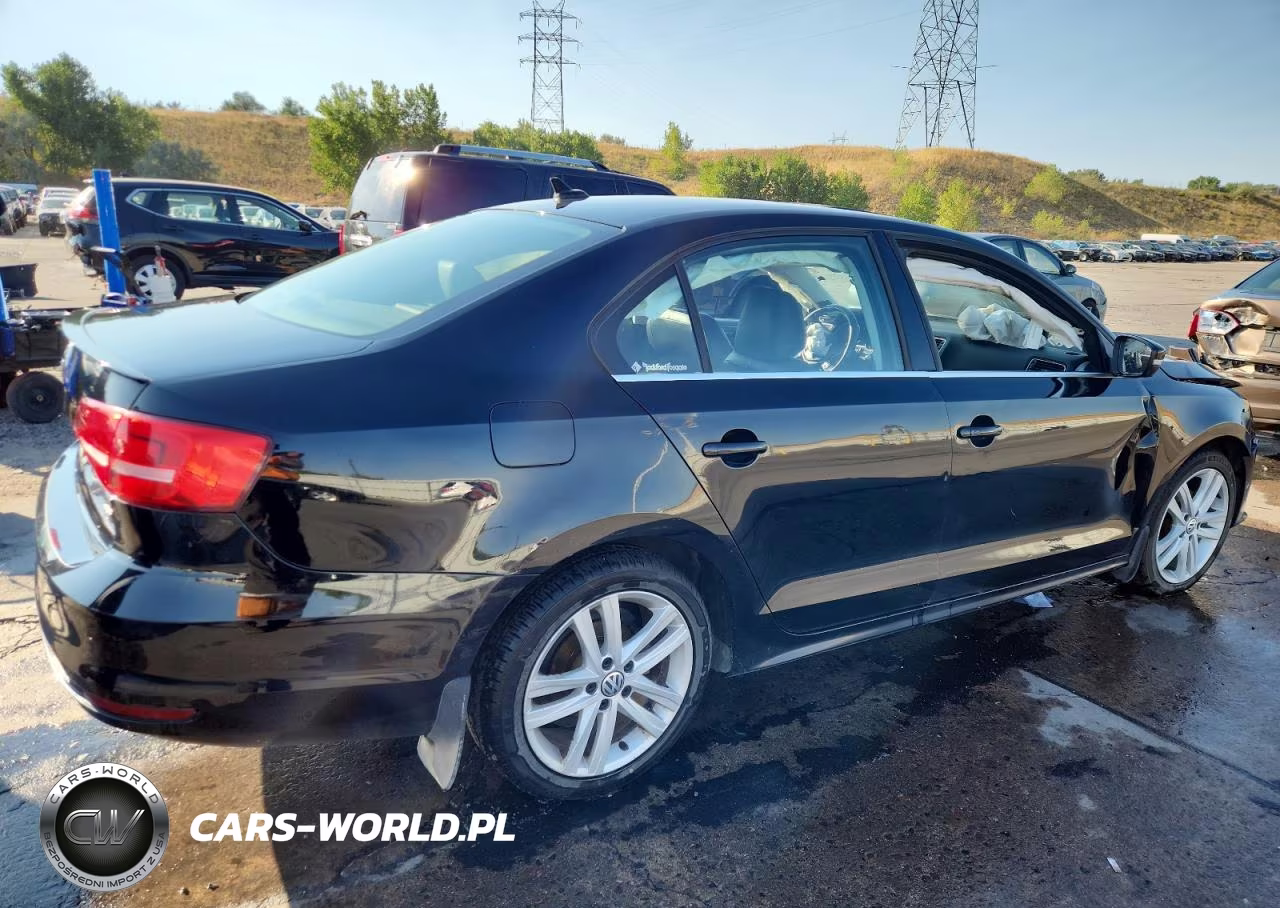 2015 Volkswagen Jetta Tdi VIN:3VWLA7AJXFM305650 - 3