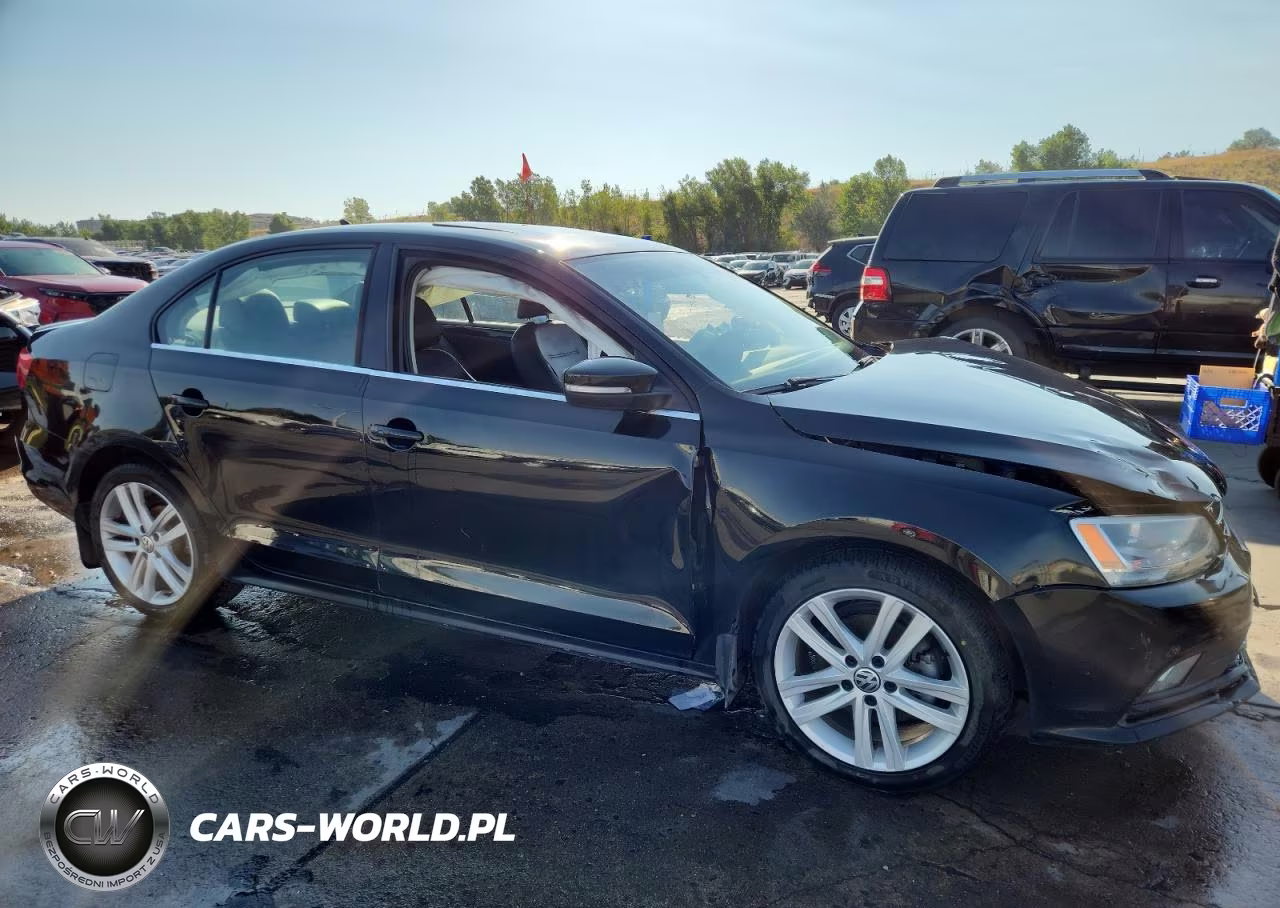 2015 Volkswagen Jetta Tdi VIN:3VWLA7AJXFM305650 - 4