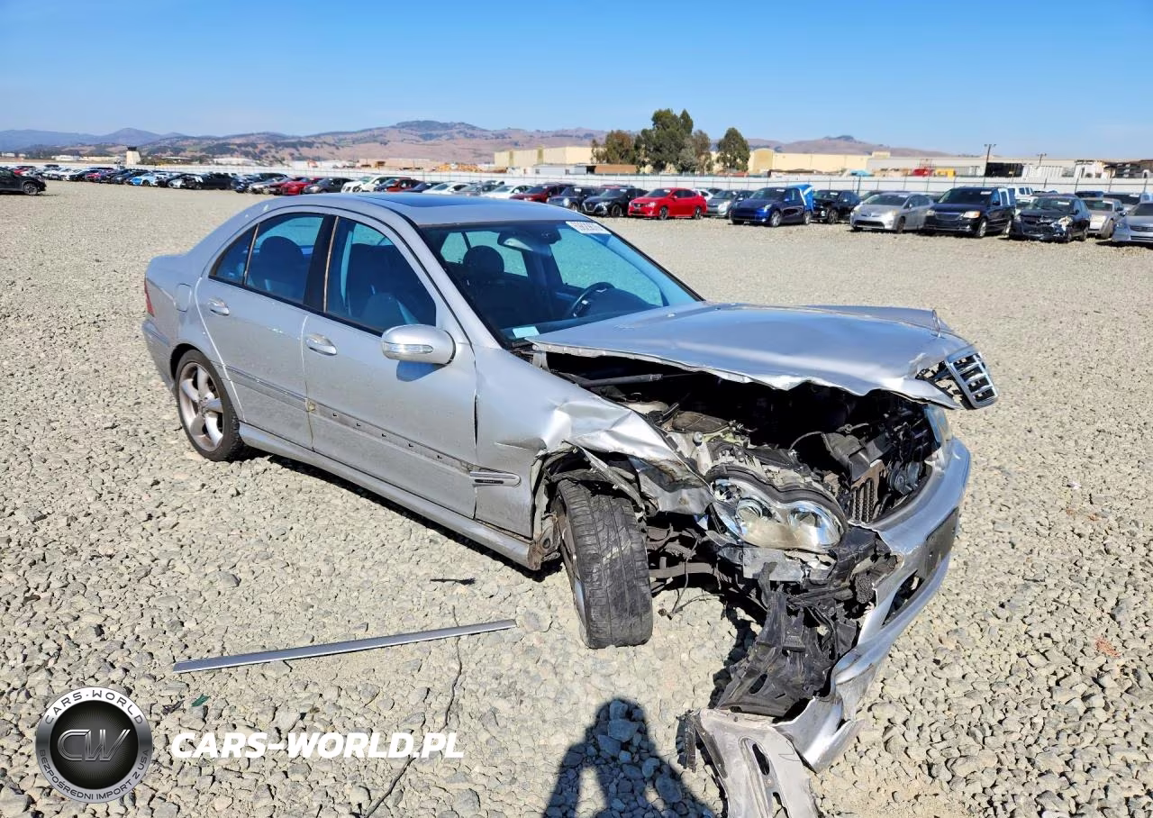 2005 Mercedes-Benz C 230K Sport Sedan VIN:WDBRF40J55F600523 - 4