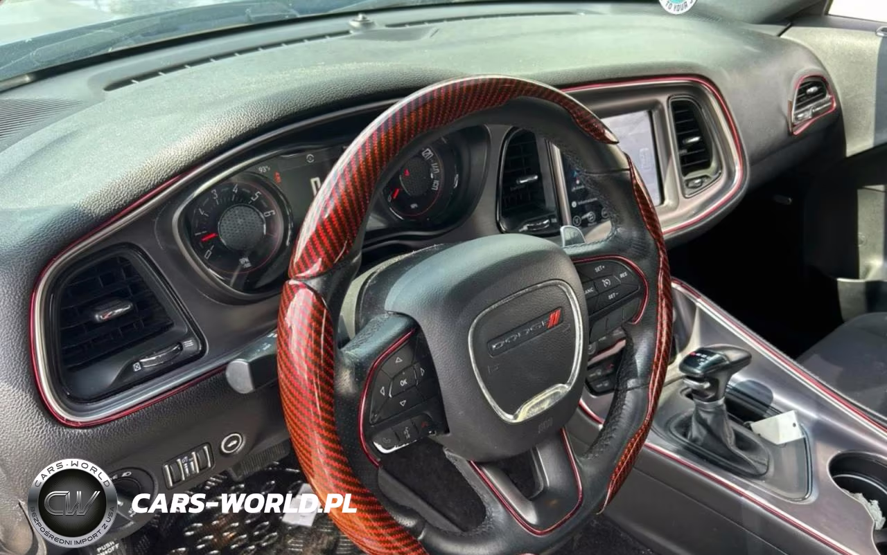 2017 Dodge Challenger Sxt VIN:2C3CDZAG6HH522547 - 9