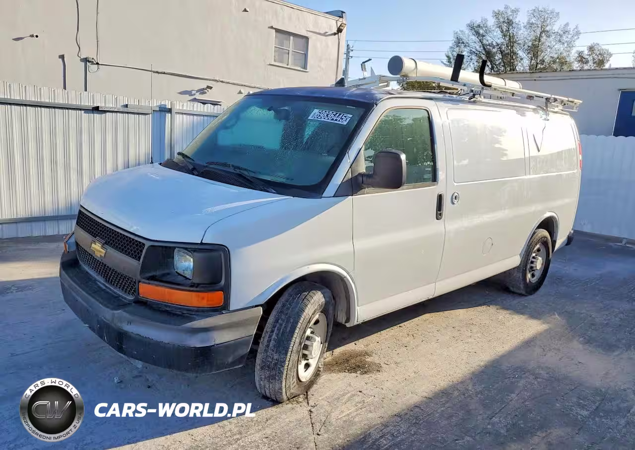 2013 Chev Express G2500
