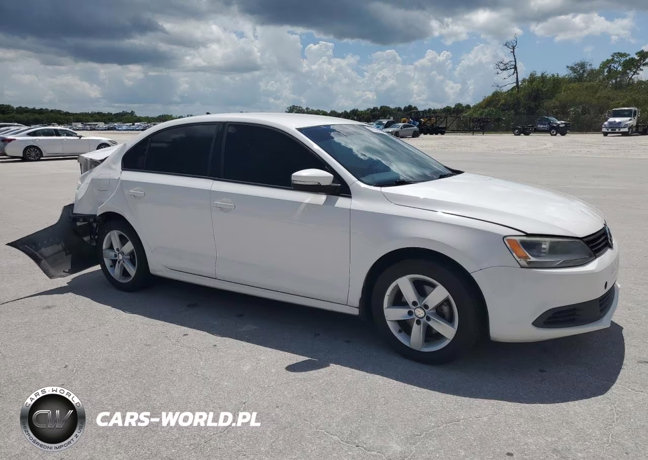 2012 Volkswagen Jetta Tdi VIN:3VW3L7AJ8CM065374 - 4