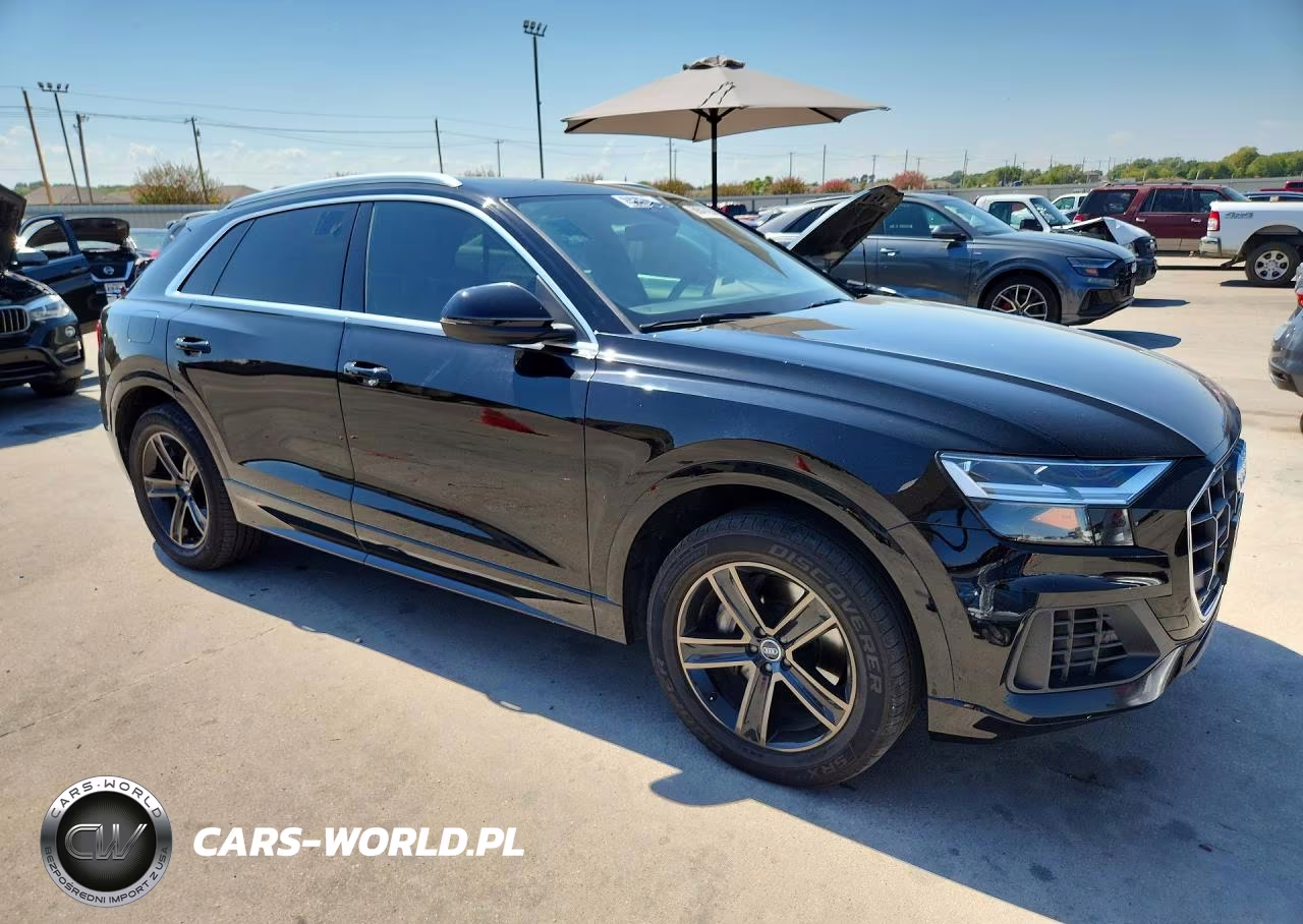 2019 Audi Q8 Premium VIN:WA1AVAF19KD014951 - 4