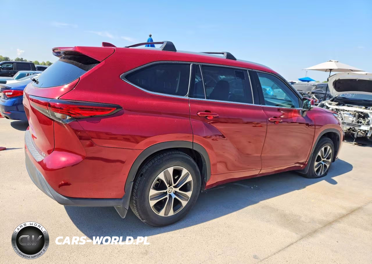 2022 Toyota Highlander Xle VIN:5TDGZRAH8NS093481 - 3