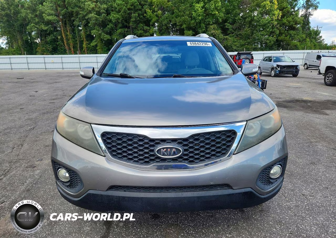 2012 Kia Sorento Lx VIN:5XYKT4A68CG264432 - 5