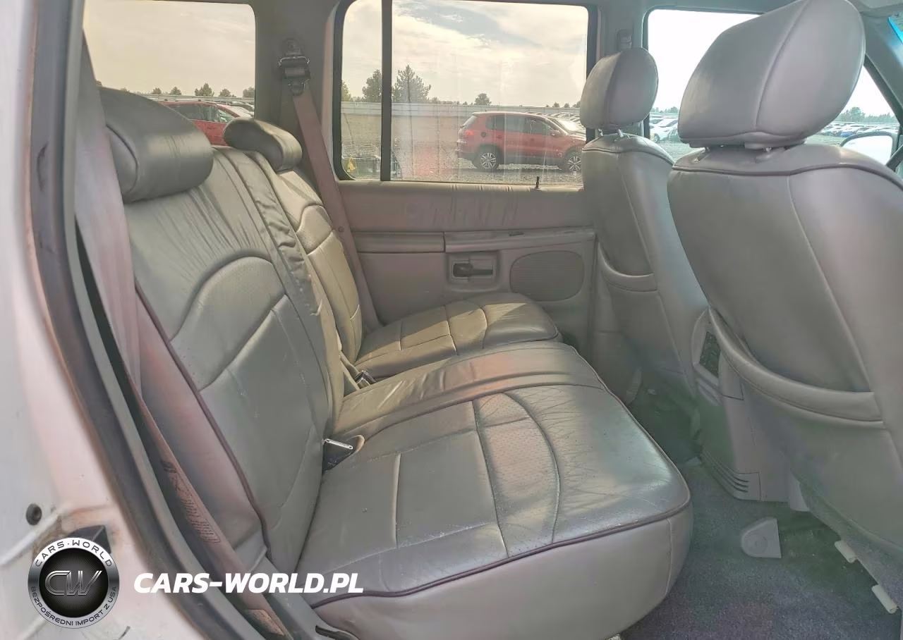 1995 Ford Explorer VIN:1FMDU34X0SUB67142 - 11