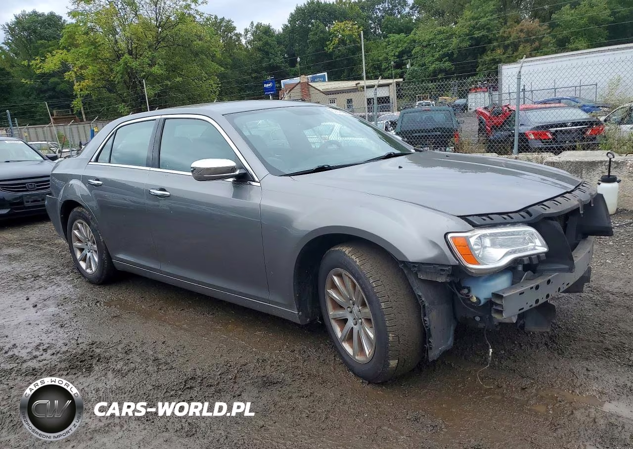 2011 Chrysler 300 Limited VIN:2C3CA5CGXBH584345 - 4