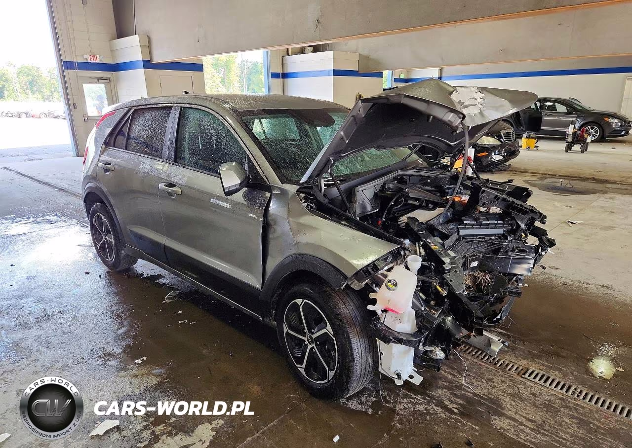 2026 Kia Niro Lx VIN:KNDCP3LEXT5330737 - 4