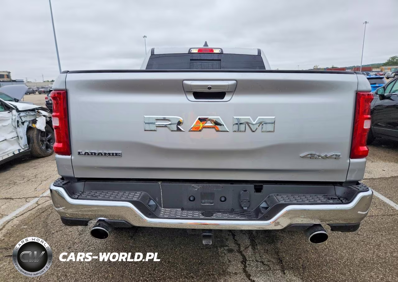 2026 Ram 1500 Laramie VIN:1C6SRFJP1TN362382 - 6