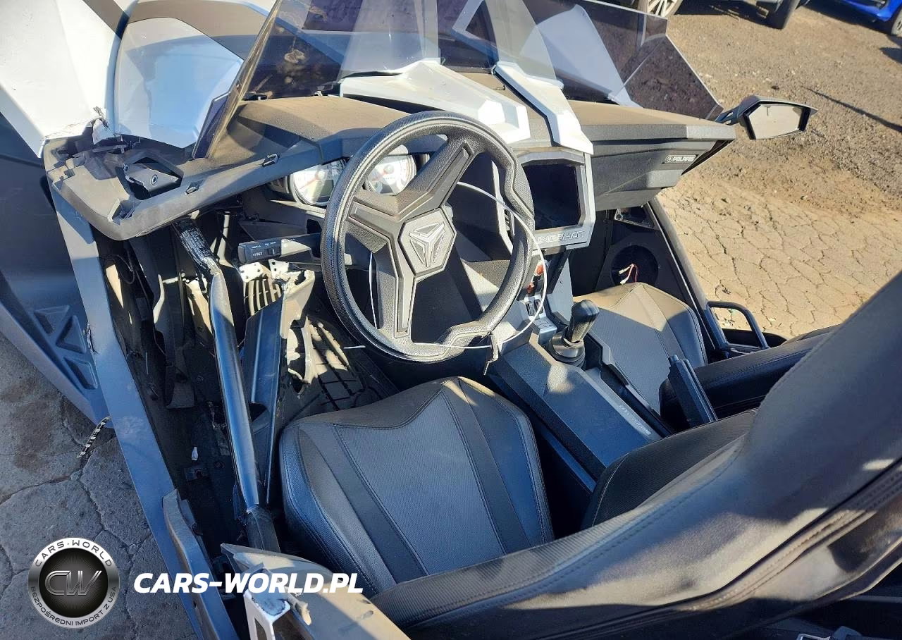 2019 Polaris Slingshot VIN:57XAASFA8K8136207 - 8