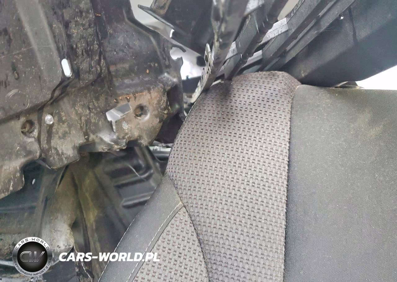2025 Subaru Outback Premium VIN:4S4BTAFC2S3235309 - 10