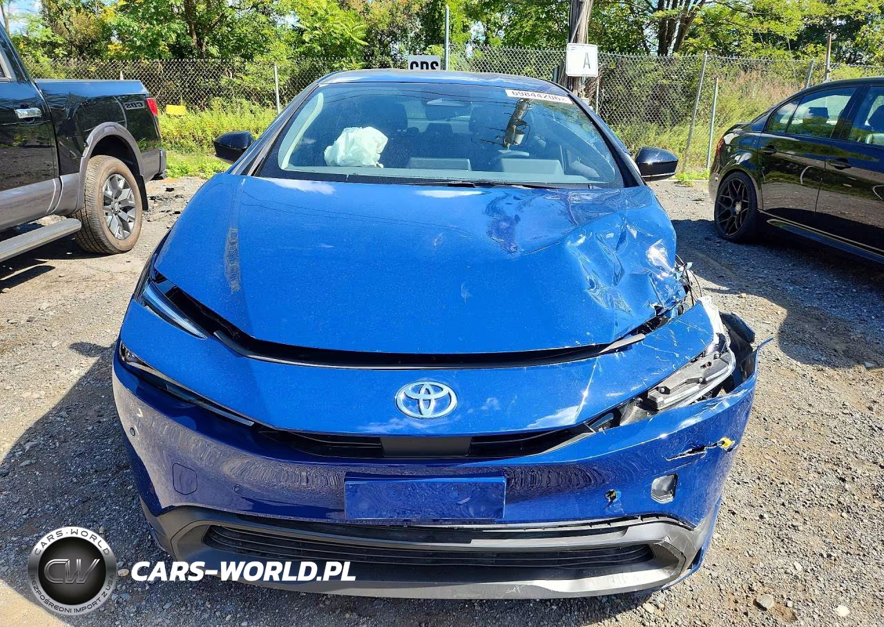 2026 Toyota Prius Le VIN:JTDACAAU3T3073899 - 5
