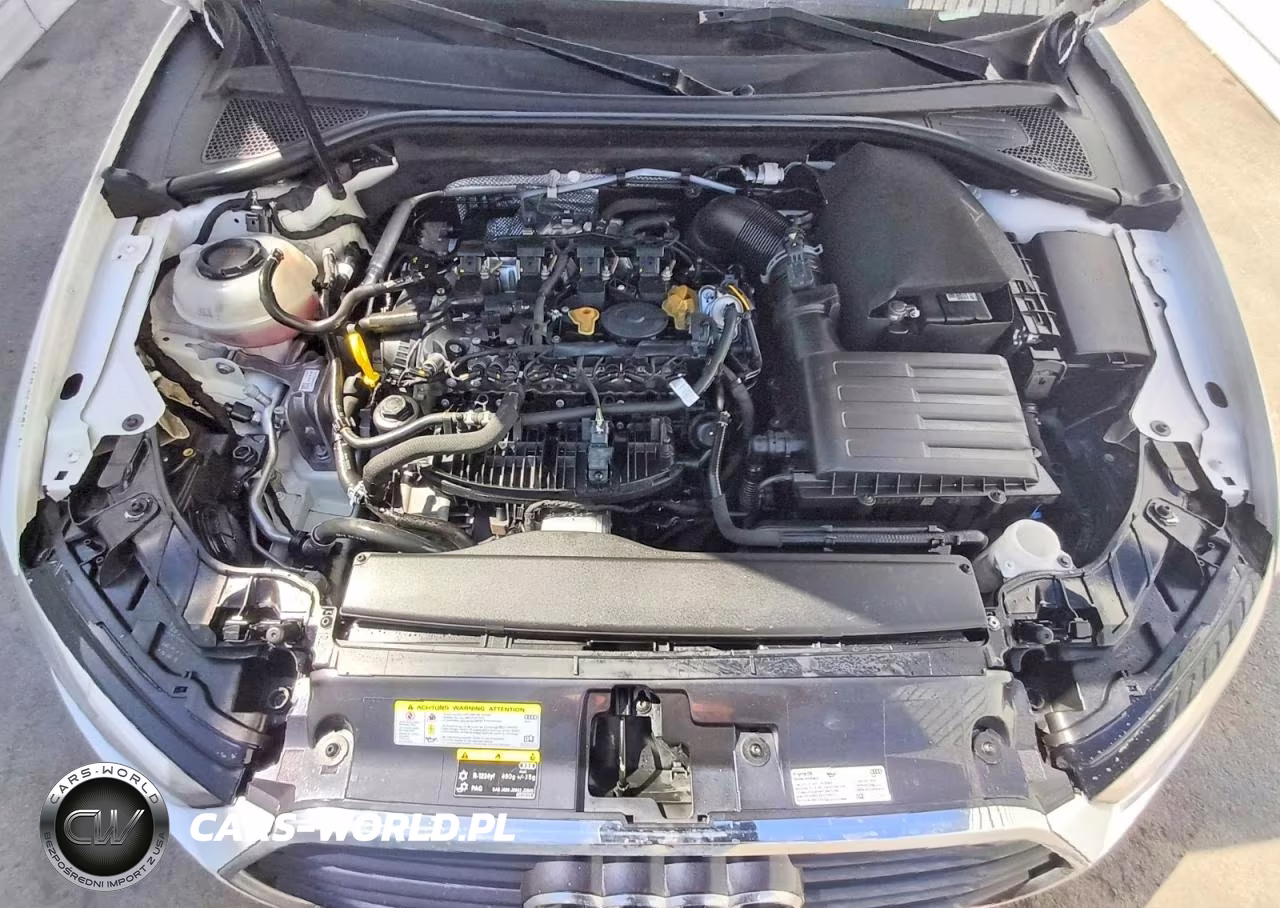 2018 Audi A3 Premium VIN:WAUAUGFF2J1026962 - 11