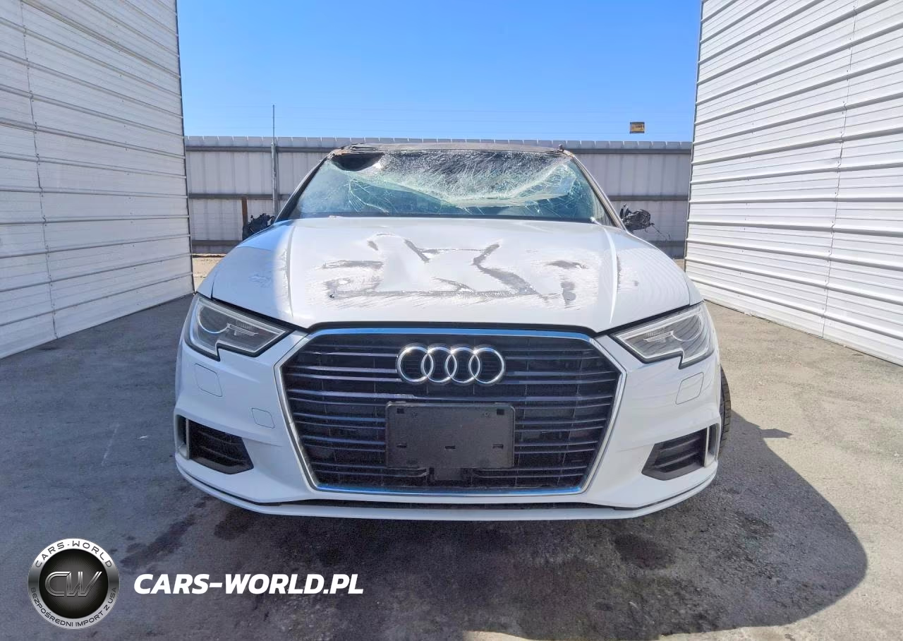 2018 Audi A3 Premium VIN:WAUAUGFF2J1026962 - 5