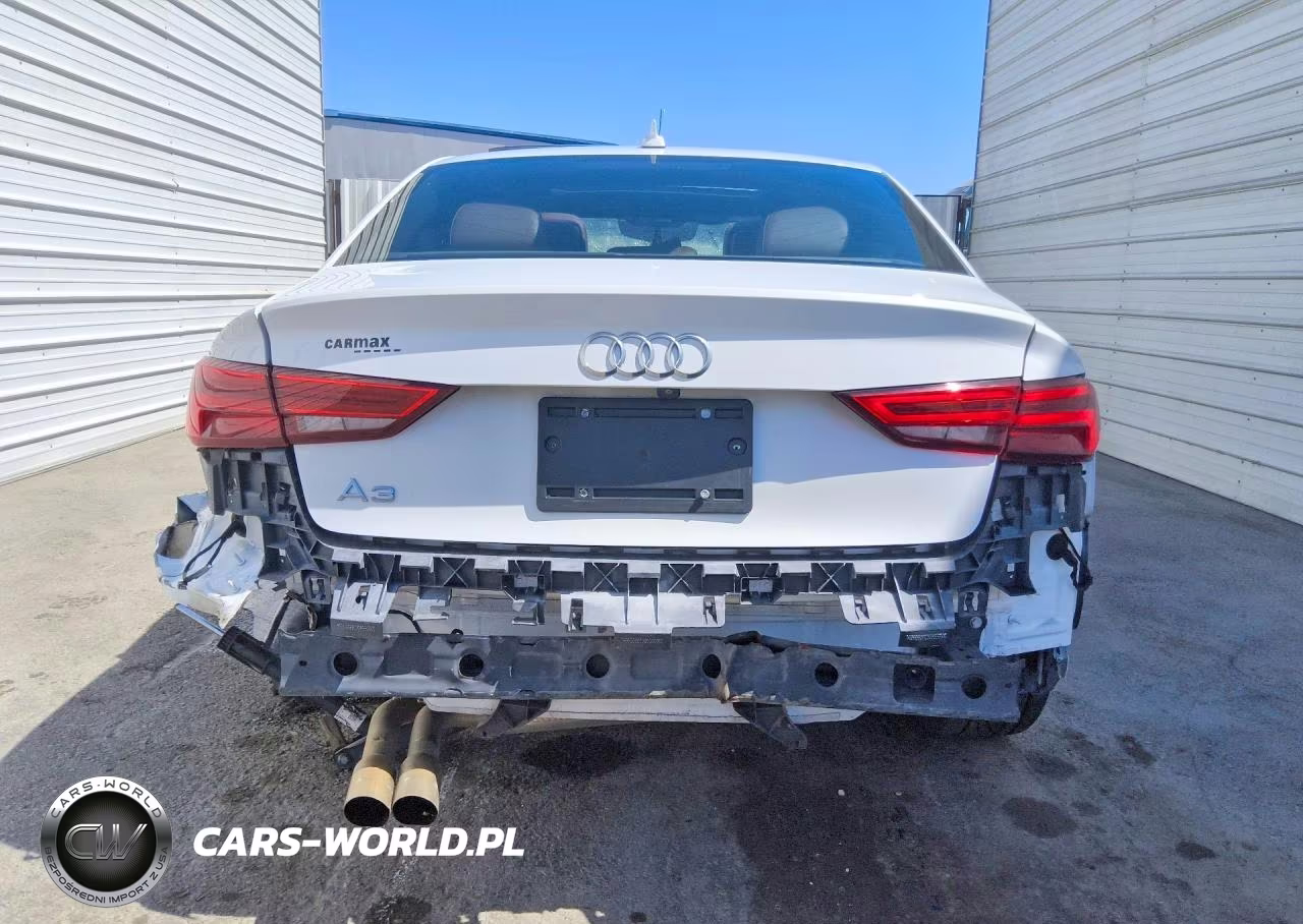 2018 Audi A3 Premium VIN:WAUAUGFF2J1026962 - 6