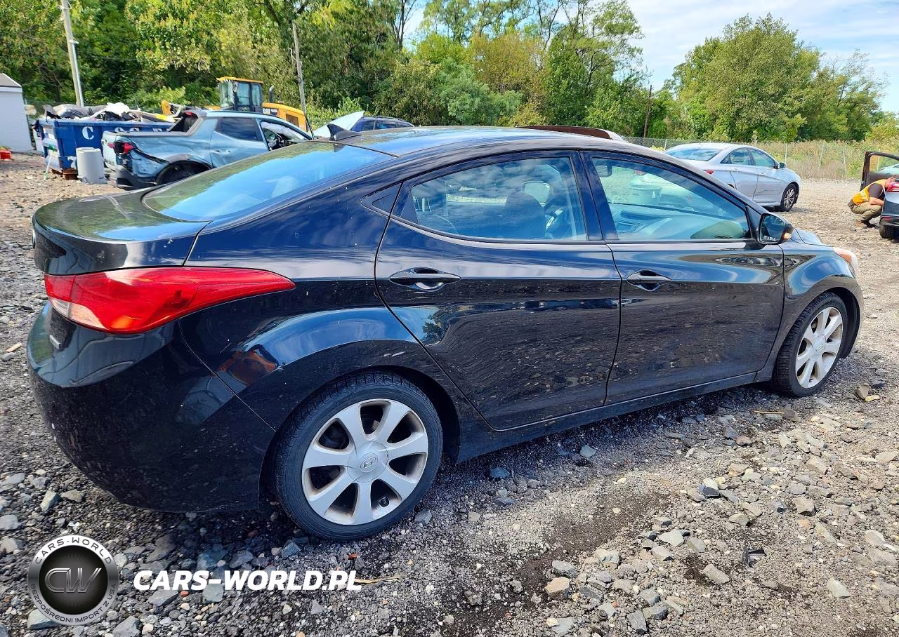 2013 Hyundai Elantra Limited VIN:5NPDH4AE7DH207523 - 3