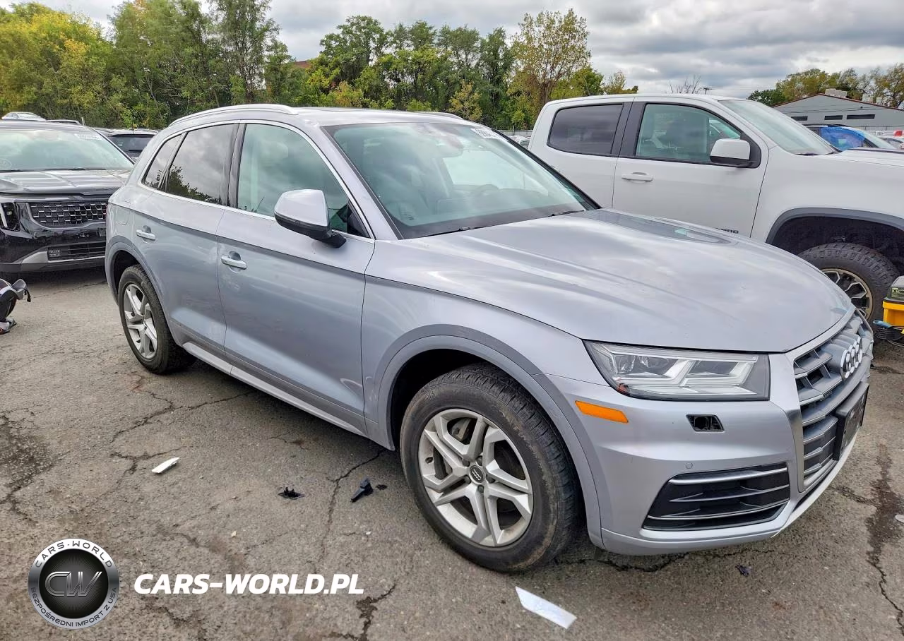 2018 Audi Q5 Premium Plus VIN:WA1BNAFY0J2229324 - 4