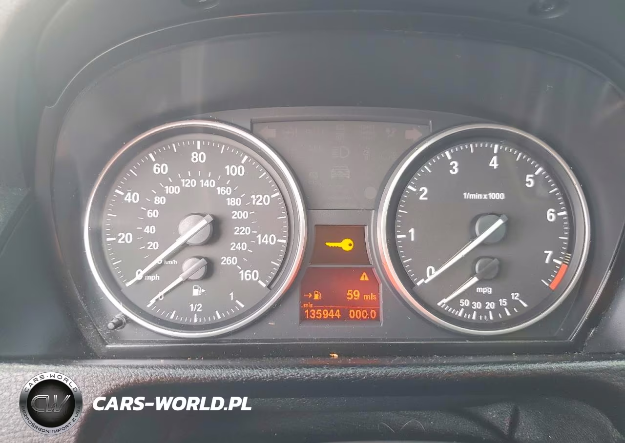 2015 BMW X1 xDrive28I VIN:WBAVL1C55FVY38334 - 9