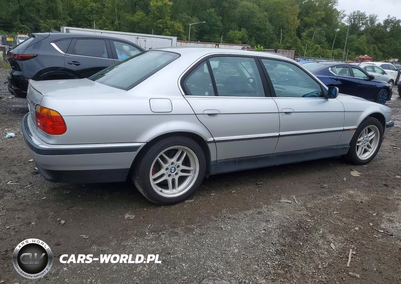 2000 BMW 740 I Automatic VIN:WBAGG8341YDN78858 - 3